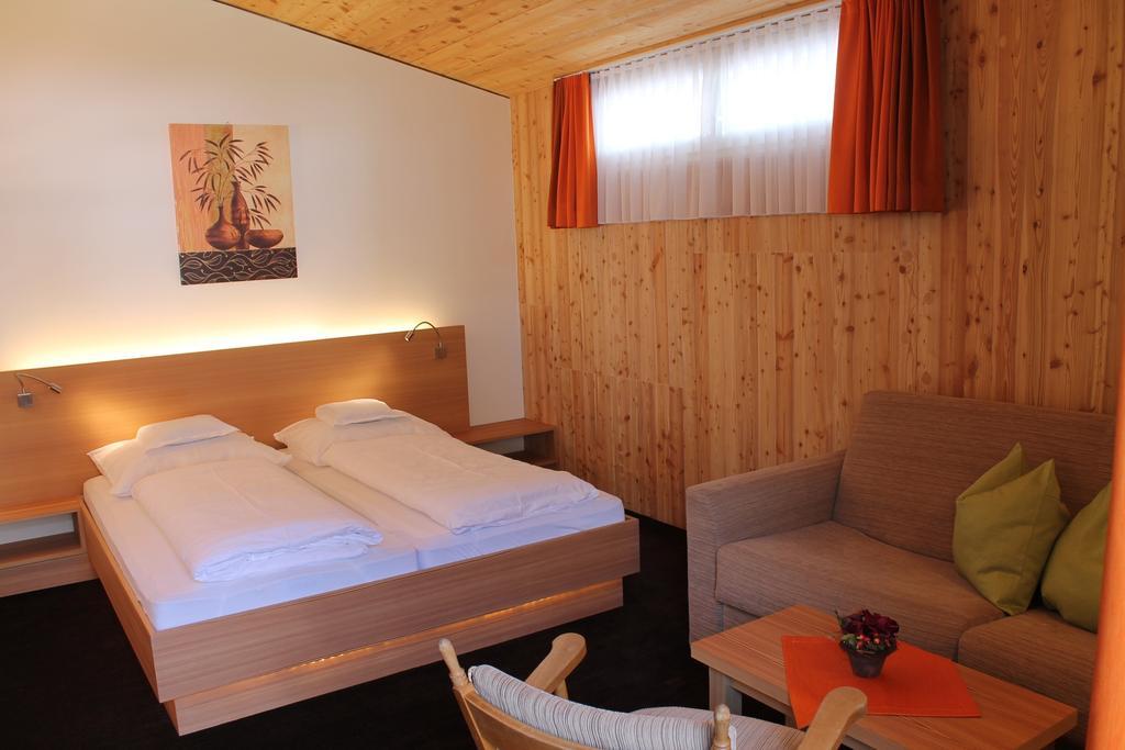 Gasthof Zum Goldenen Loewen Hintertux Phòng bức ảnh