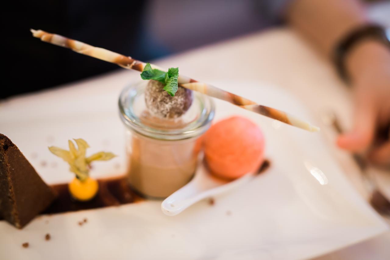 Gasthof Zum Goldenen Loewen Hintertux Ngoại thất bức ảnh
